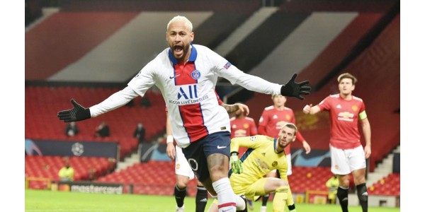 Los espectadores esperan el ascenso del Paris Saint-Germain a los octavos de final de la Champions League